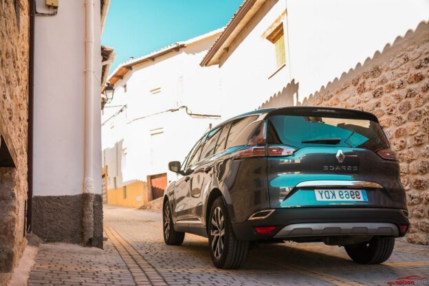 Toyota chr electric hybrid 2021 180h advance luxury 30